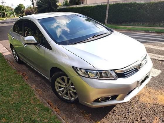 HONDA CIVIC 2.0 LXR 16V FLEX 4P AUTOMÁTICO HONDA CIVIC 2.0 LXR 16V FLEX 4P AUTOMÁTICO